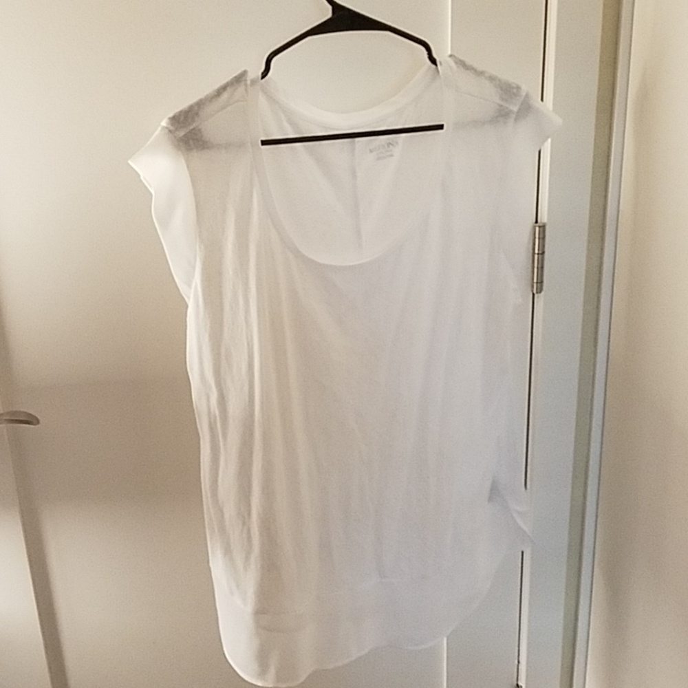 Relaxed fit top